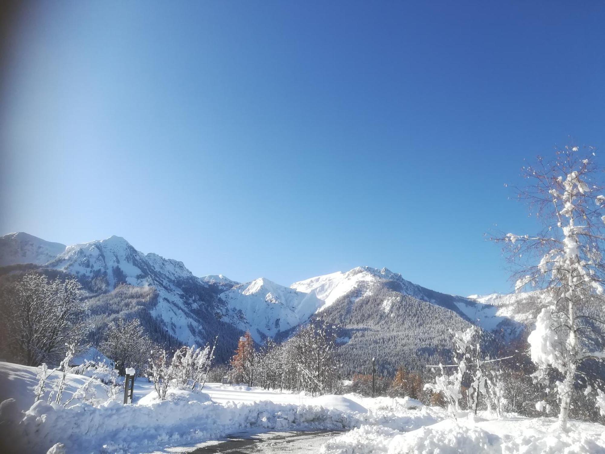Gite De La Draye Crots Exteriér fotografie