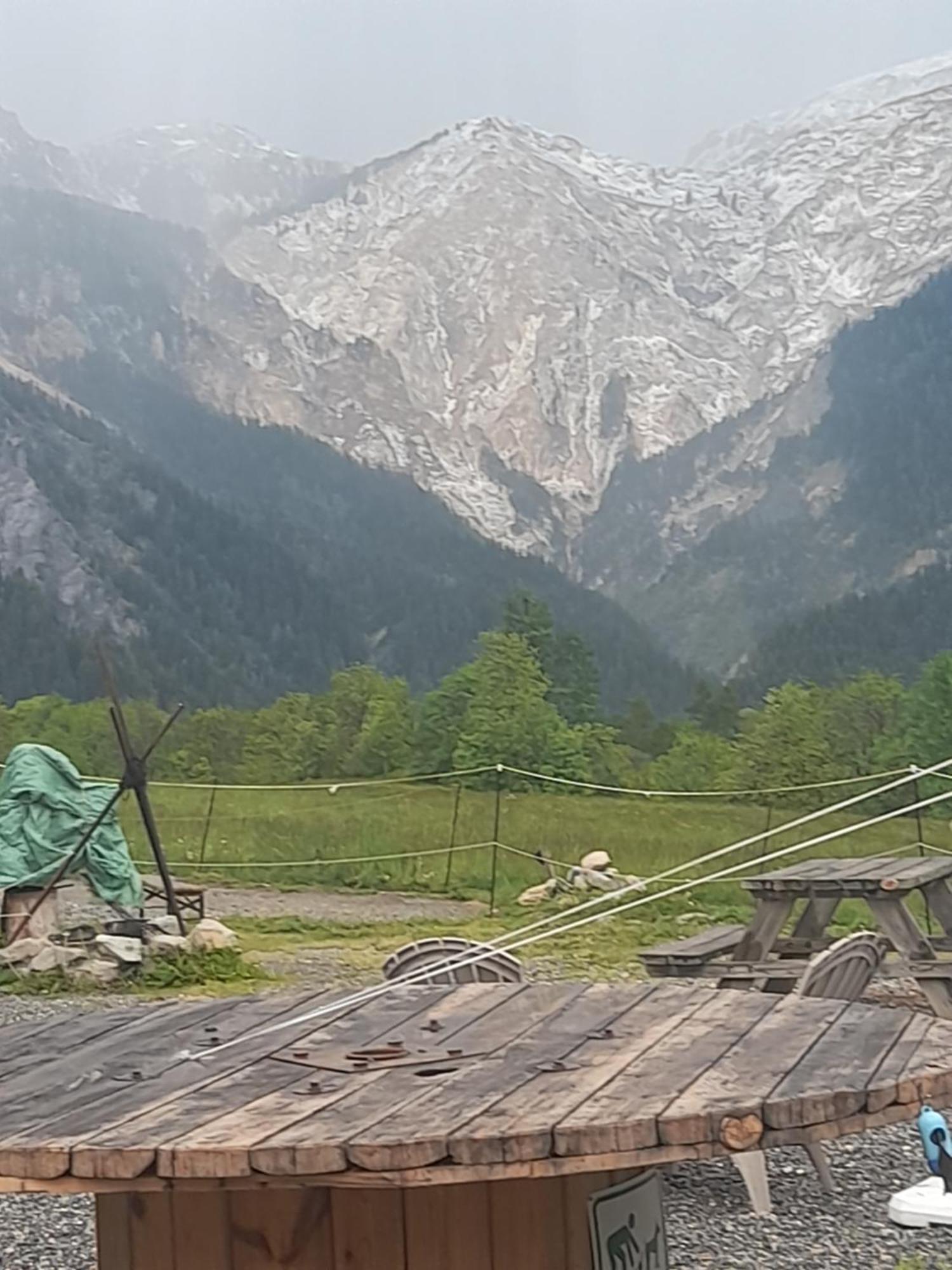 Gite De La Draye Crots Exteriér fotografie