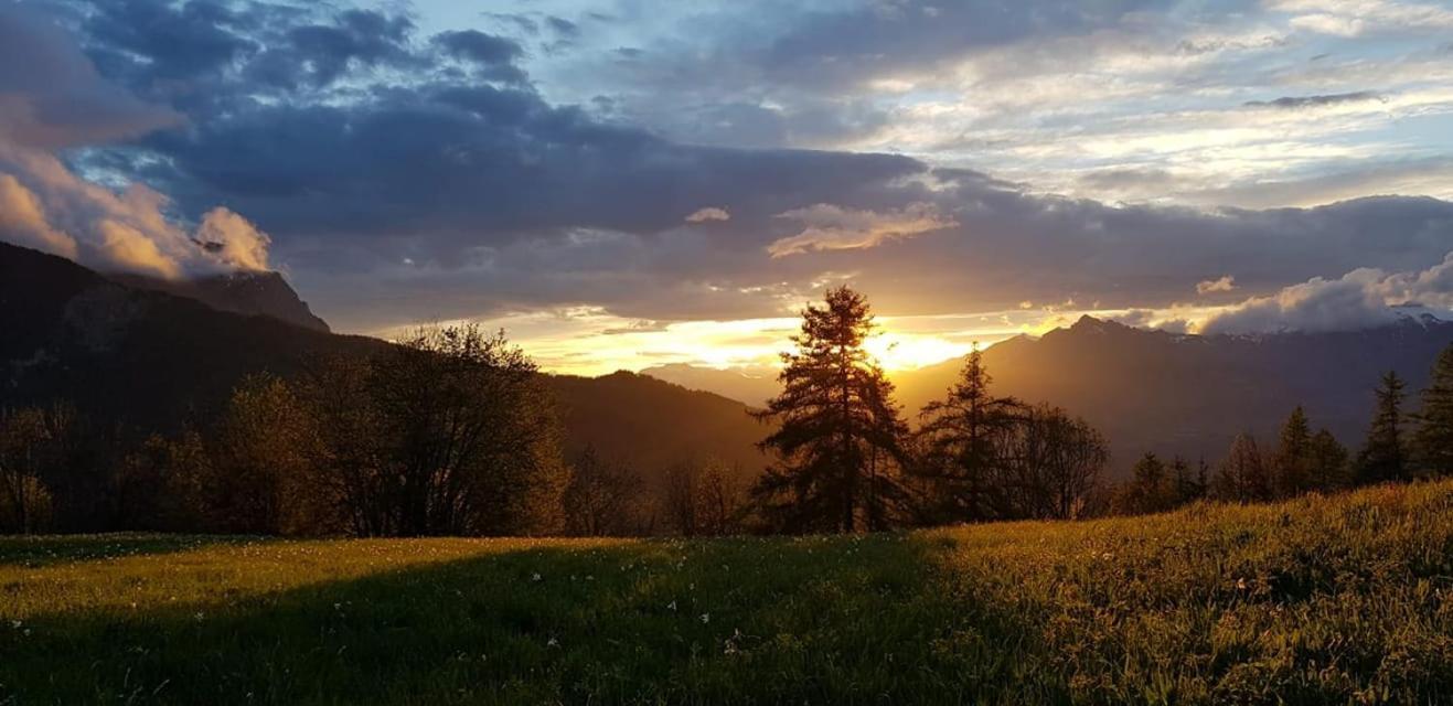 Gite De La Draye Crots Exteriér fotografie